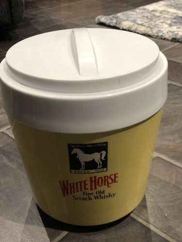 White horse whisky vintage - horse,