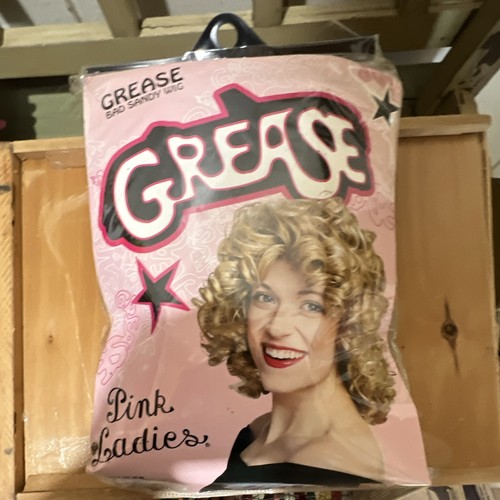 Grease blonde curly costume - grease,