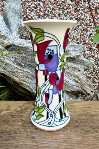 Moorcroft millside 159 vase - moorcroft, 159/6