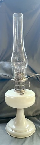 Antique aladdin type model - antique, nu-type