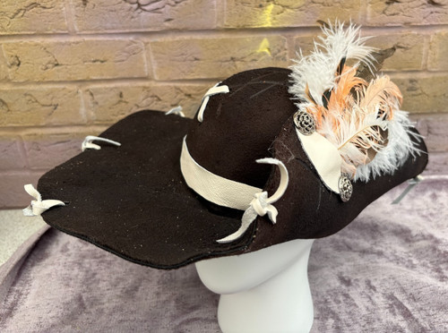 Brown distressed pirate hat - brown,