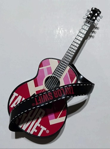 Taylor swift red 2012 - taylor,