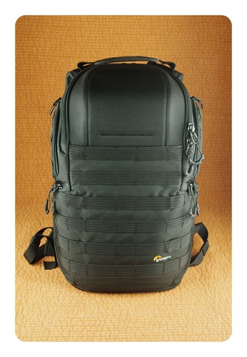 Very good lowepro - [very,