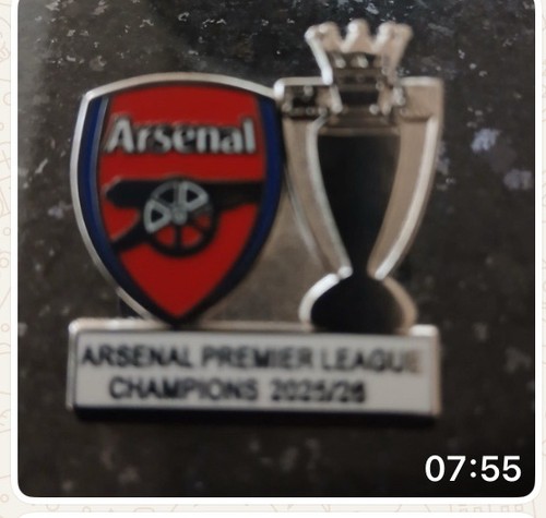 Arsenal pin badges - arsenal,