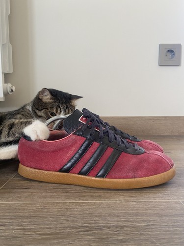 Rare adidas london from 2001