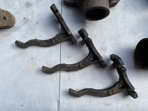 New unused cast iron - 3,