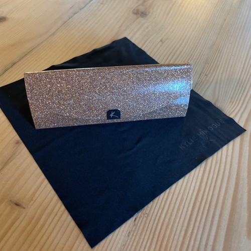 Kylie minogue glasses case - glasses,
