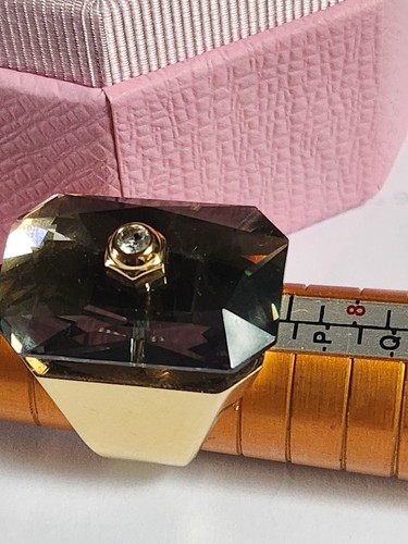Swarovski numina ring square - numina,
