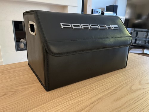 Leather foldable car boot - pu,