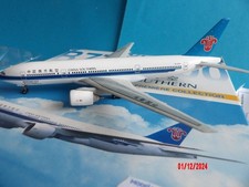 Dragon Wings 1/400  55039  B777-200 China Southern  -  B-2055