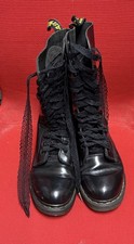 Dr Martens Air Wair Boots Size 7. Black leather. Lacy laces