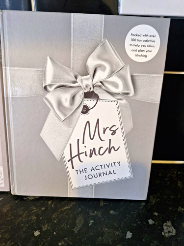 Mrs hinch the activity journal - mrs,