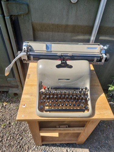 Vintage olivetti lexicon - olivetti, 80