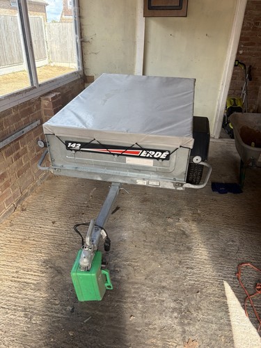 Erde 142 trailer - erde,