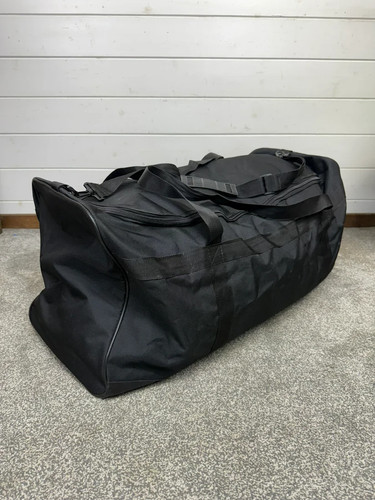 Black holdall bag - holdall, kit