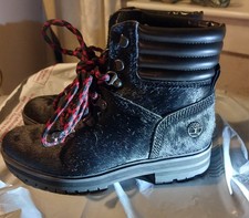 Womens Timberland Boots Size 4 Brand New