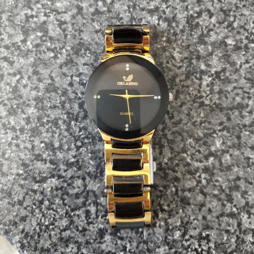 Orlando quartz analogue - quartz,