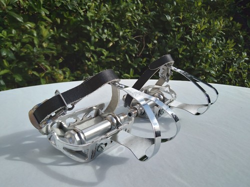 Vintage bike pedals kyokuto - bike,