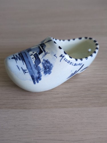 Delft blue ceramic miniature - blue,