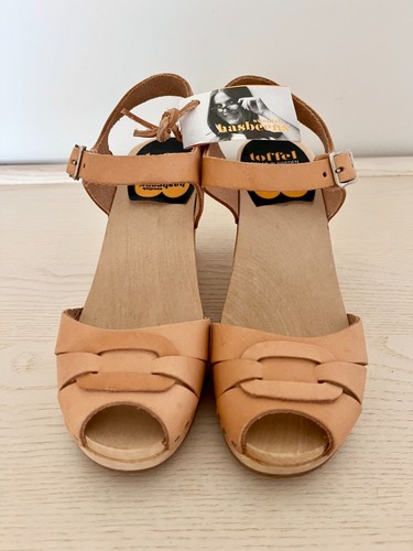 Swedish hasbeens natural - swedish,