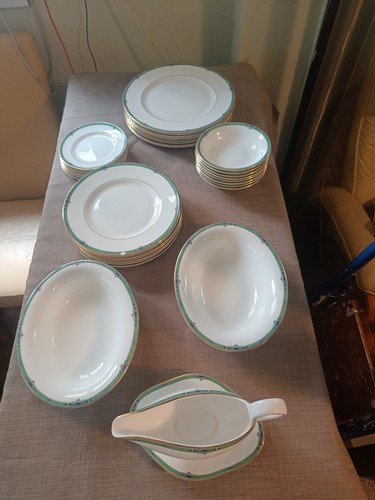 Wedgwood jade 1991 dinner - wedgwood,