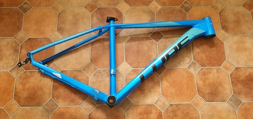 Large cube ltd - 19", race