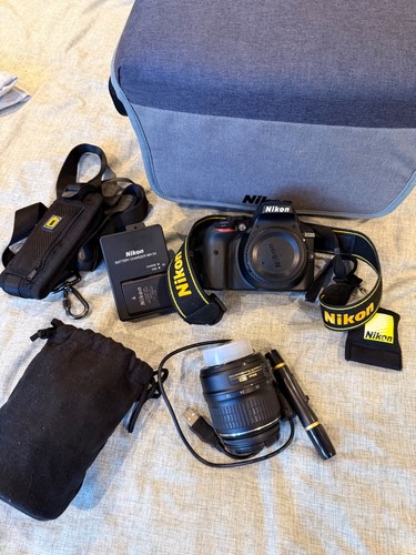 Nikon d3300 dslr camera bundle - nikon,