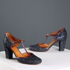 Chie Mihara Shoes T-Strap