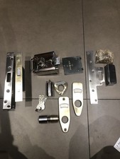 Banham Lock Set 