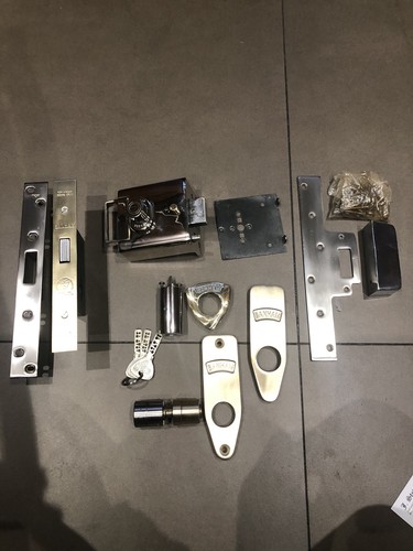Banham lock set - banham,