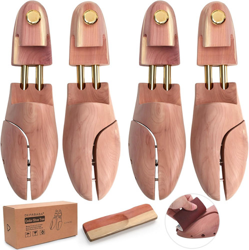 Cedar shoe trees with single - shoe,