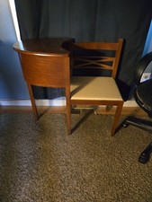 1950 TELEPHONE TABLE CHAIR