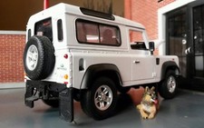 Land Rover Defender 90 White