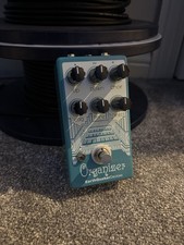 Earthquaker Devices Organizer Polyphonic Organ Emulator Effects Pedal