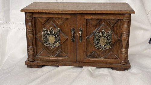 Vintage wooden royal sealy - vintage,