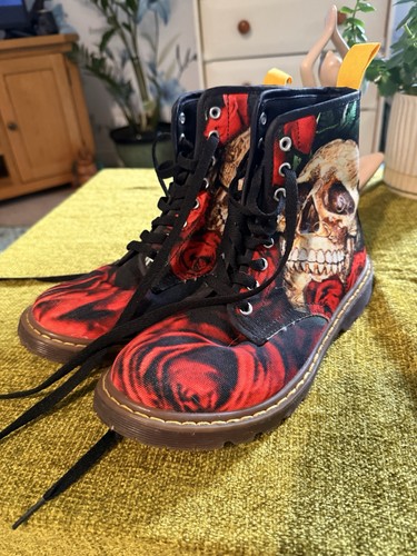 Women gothic skull boots - gothic,