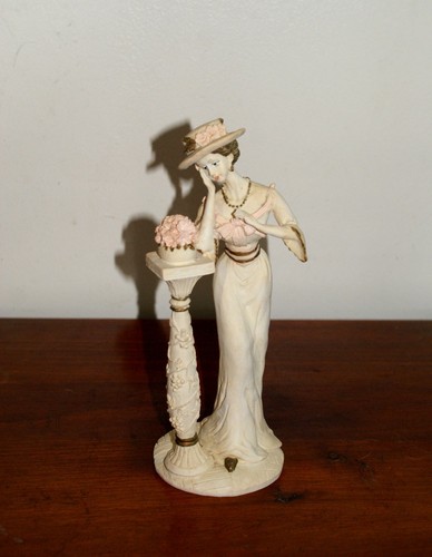 Vintage polyresin edwardian - polyresin,