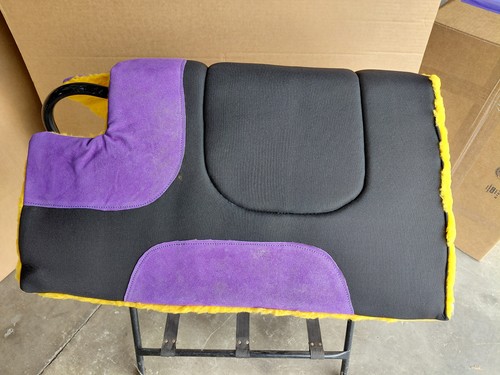 Western saddle pad - saddle,