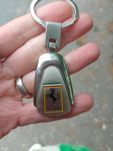 Ferrari keyring - ferrari,