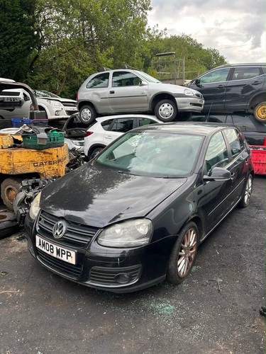 Breaking 2008 volkswagen - breaking,
