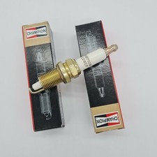 QC10WEP SPARK PLUG SET  EVINRUDE ETEC OUTBOARD  2 STROKE  25 HP 30 HP 2PCS