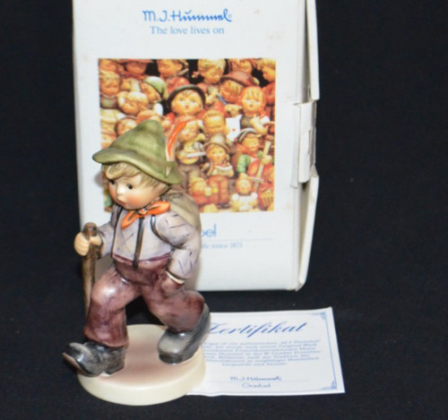 Goebel hummel figurine - goebel,