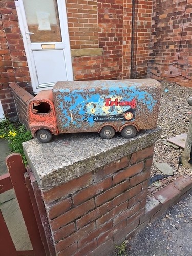 Traing tin plate - large, truck