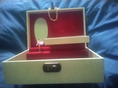 Ballerina musical jewellery - ballerina,