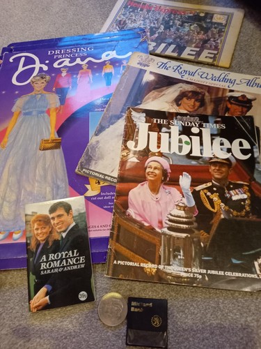 Royal souvenirs memorabilia - royal,