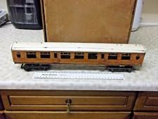 O GAUGE POSTWAR LARGE COACH TO
