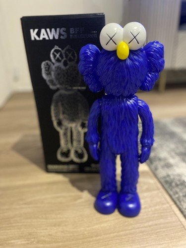 Kaws sesame street bff blue - street,