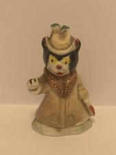 Miss fluffy cat - miss, wade