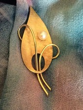 Vintage Signed KREMENTZ Pearl