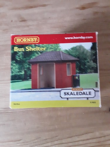Hornby skaledale bus shelter - hornby,